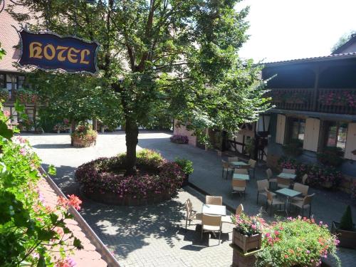 hotel restaurant pere benoit
