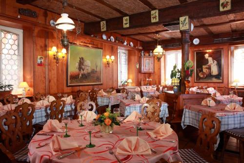 hotel restaurant pere benoit