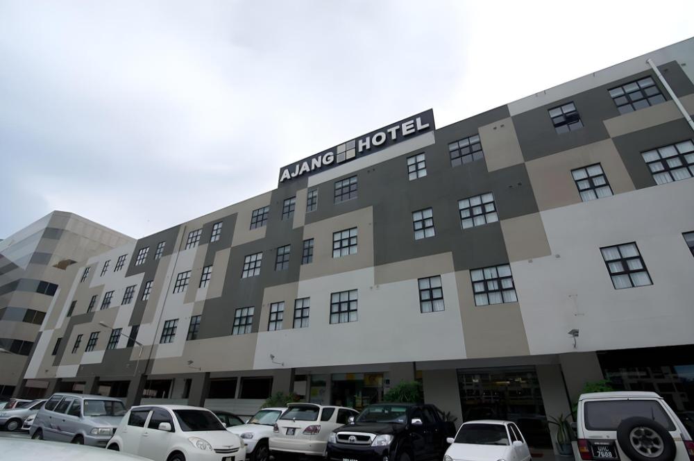 ajang hotel