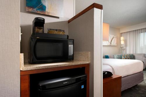 courtyard by marriott san antonio seaworld lackland