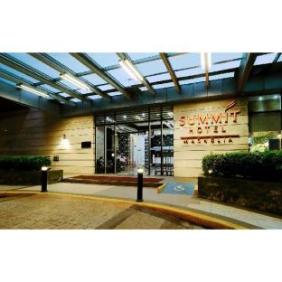 summit hotel magnolia