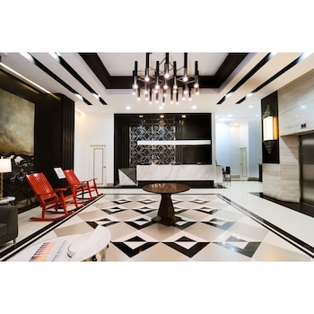 summit hotel magnolia