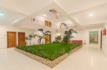 hotel sea crown