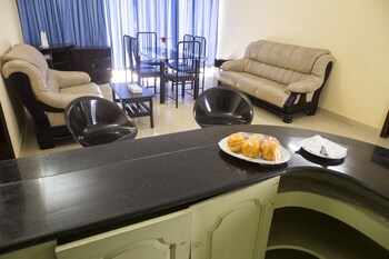 hotel sea crown