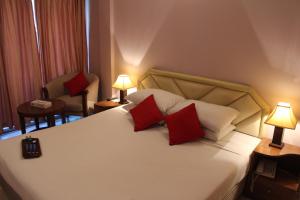 hotel sea crown
