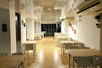 hotel alaska