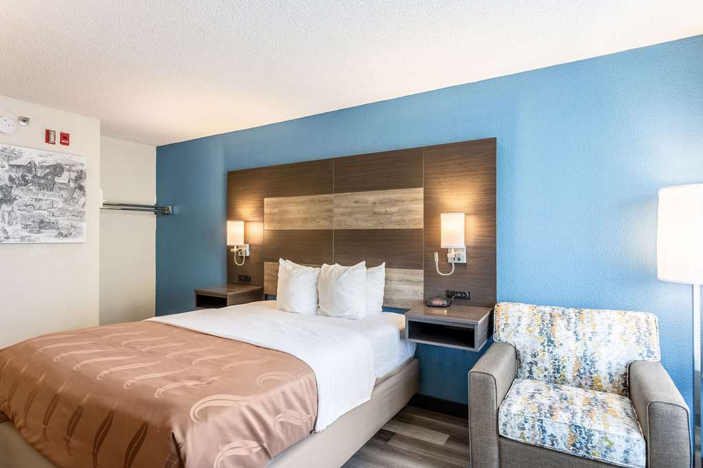 quality inn branson on the strip