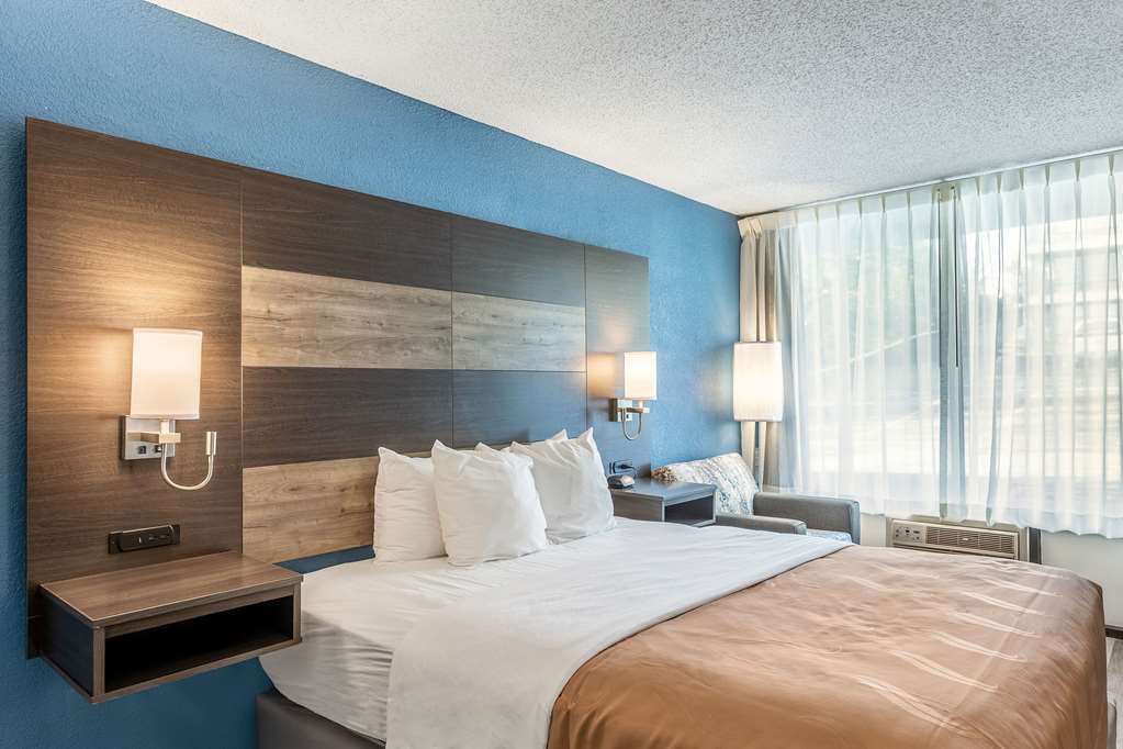 quality inn branson on the strip