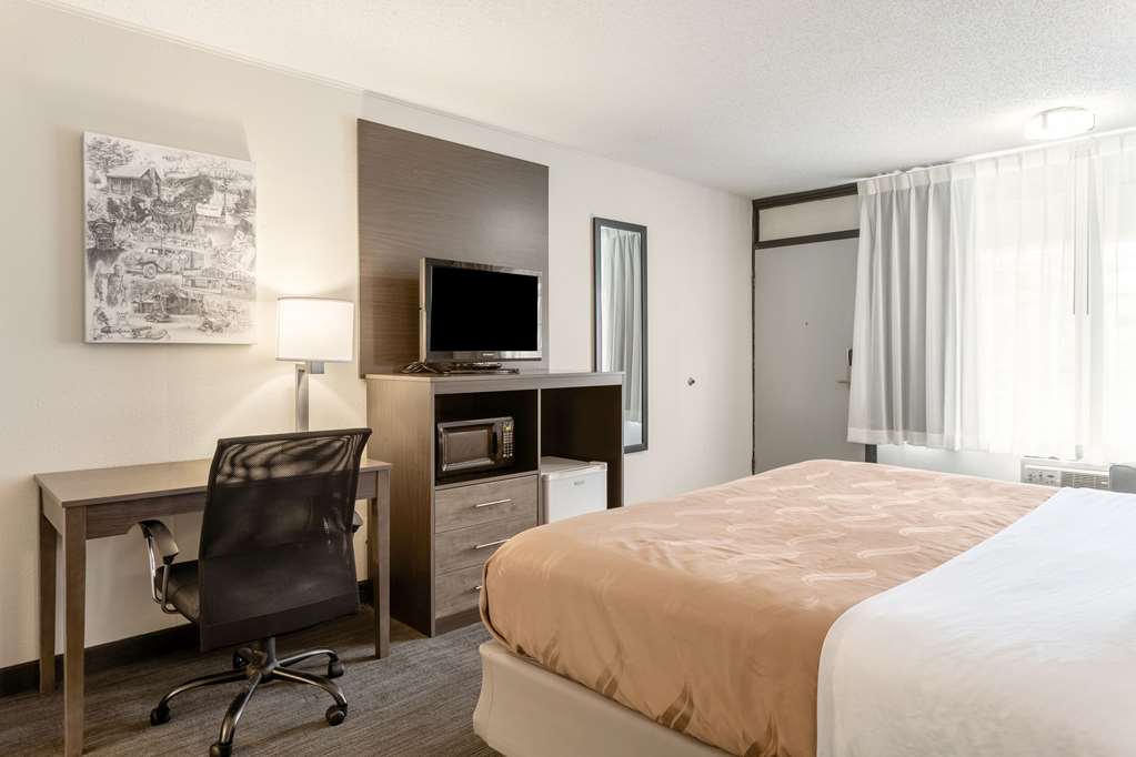 quality inn branson on the strip