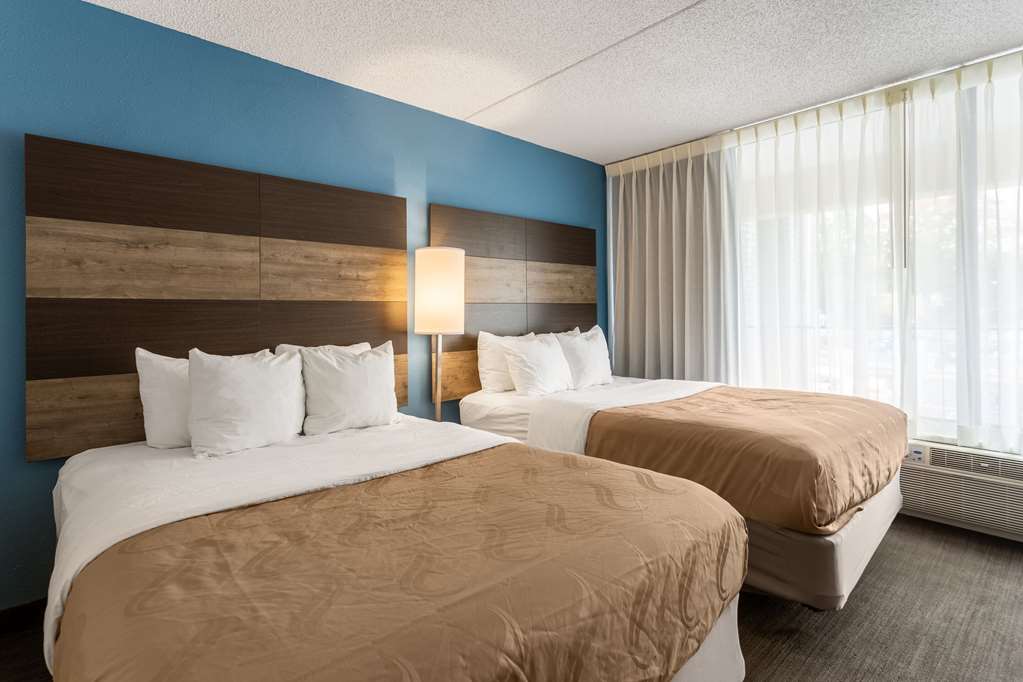 quality inn branson on the strip