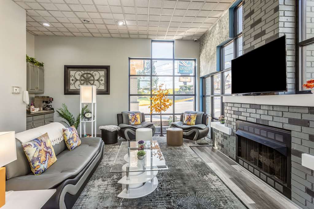 quality inn branson on the strip