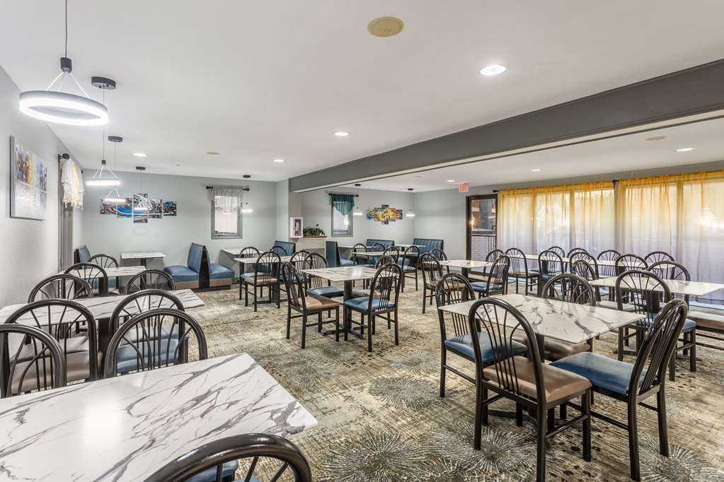 quality inn branson on the strip