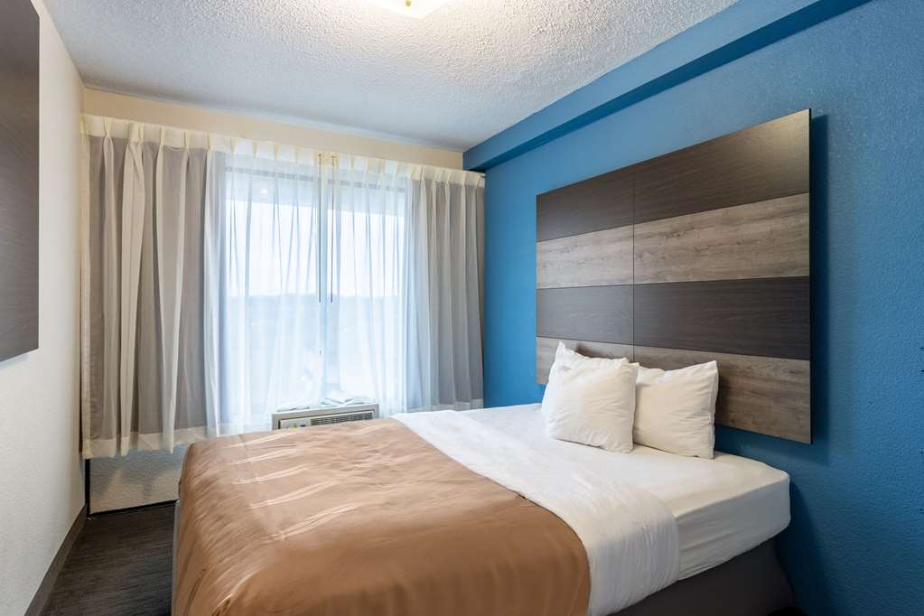 quality inn branson on the strip