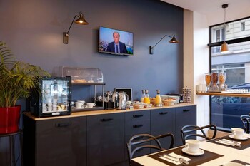 Hotel Coypel By Magna Arbor,Place D'italie>>Paris,3 star