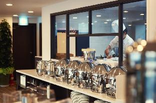 cs premier hotel