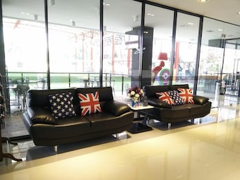 Phitsanulok United,Phitsanulok Province>>Phitsanulok,4 star