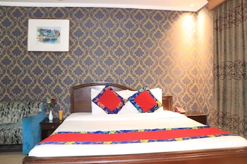 sea shell hotel and restaurant