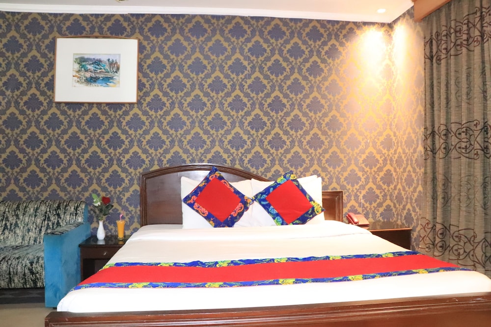 sea shell hotel and restaurant