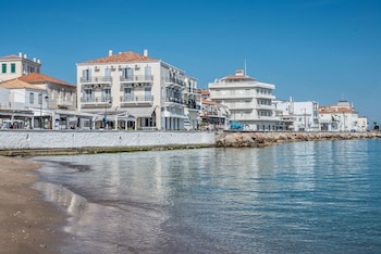klimis hotel
