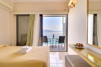 calamos beach family club hotel