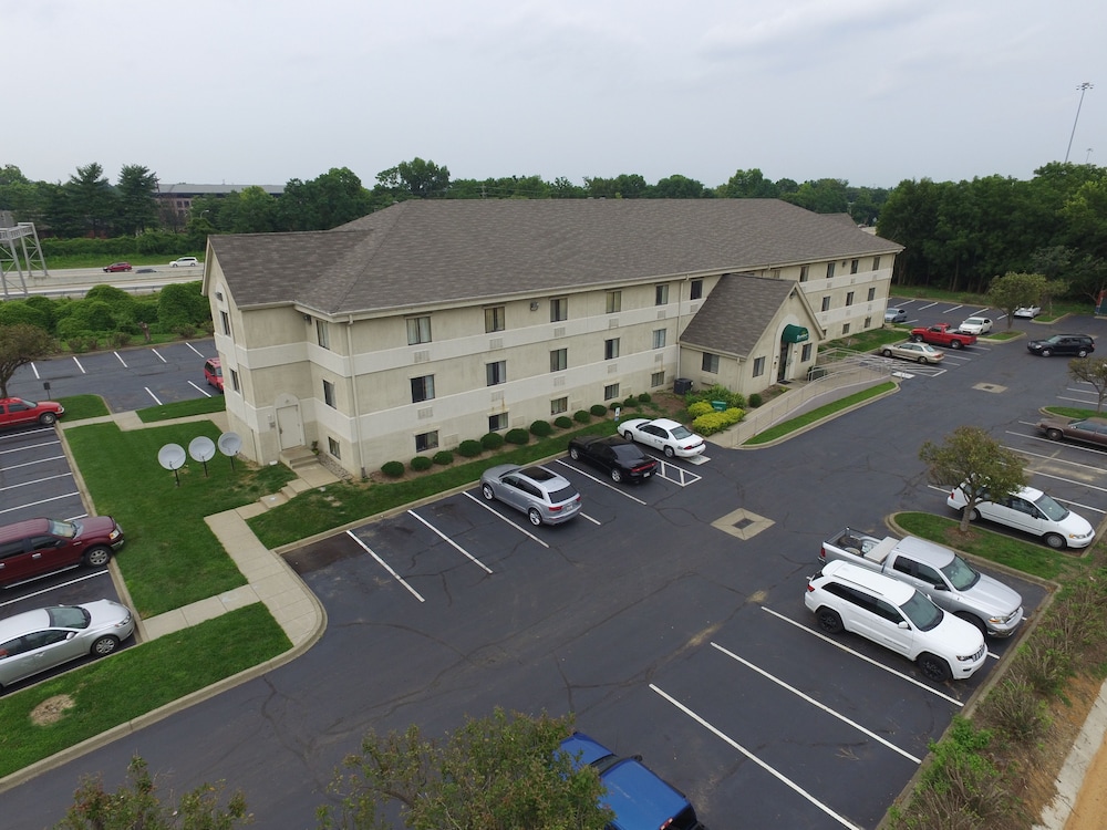 Dupont Suites,Near Baptist Hospital East,3 star