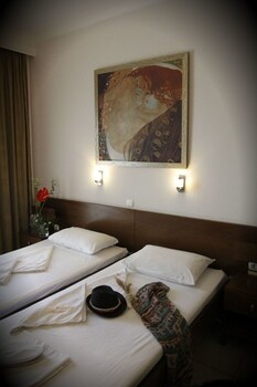hotel kostis
