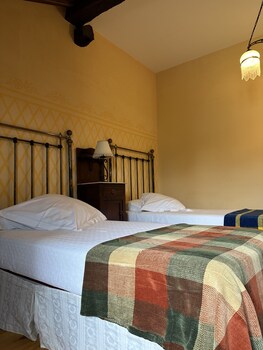 hotel palacio la casona de cerrazo