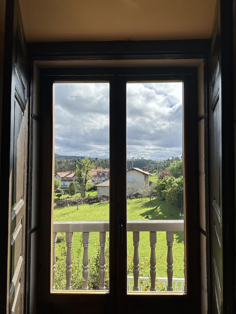 hotel palacio la casona de cerrazo