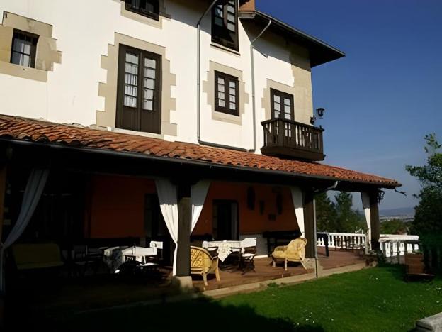 hotel palacio la casona de cerrazo