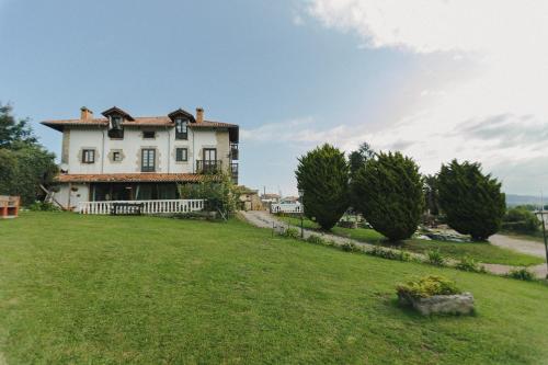hotel palacio la casona de cerrazo
