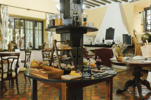 hotel palacio la casona de cerrazo
