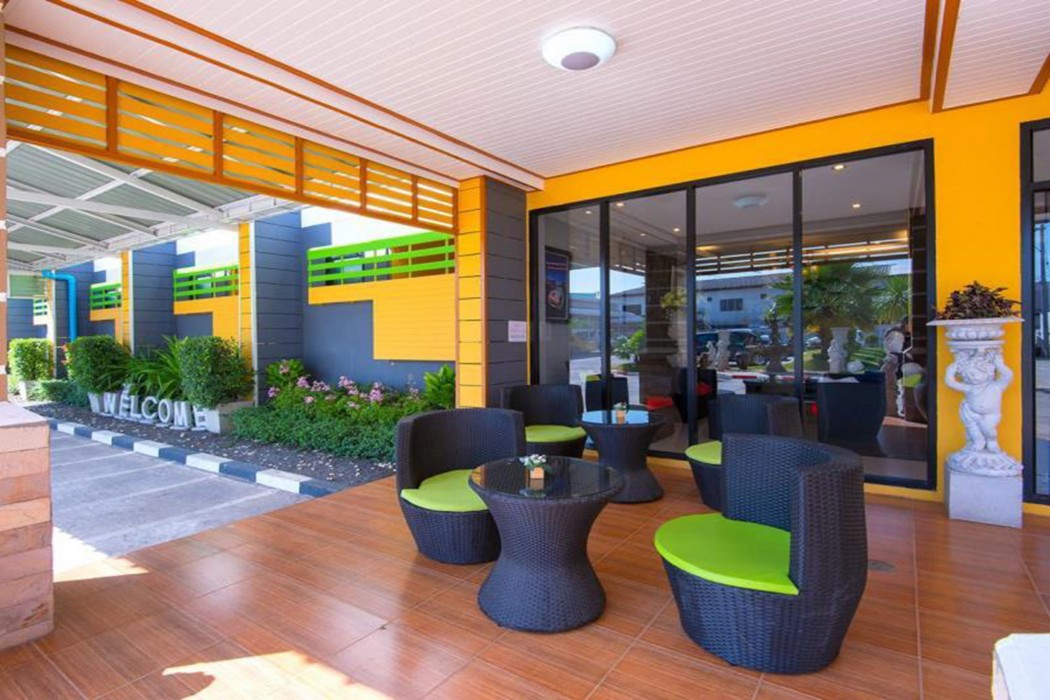 the s hotel