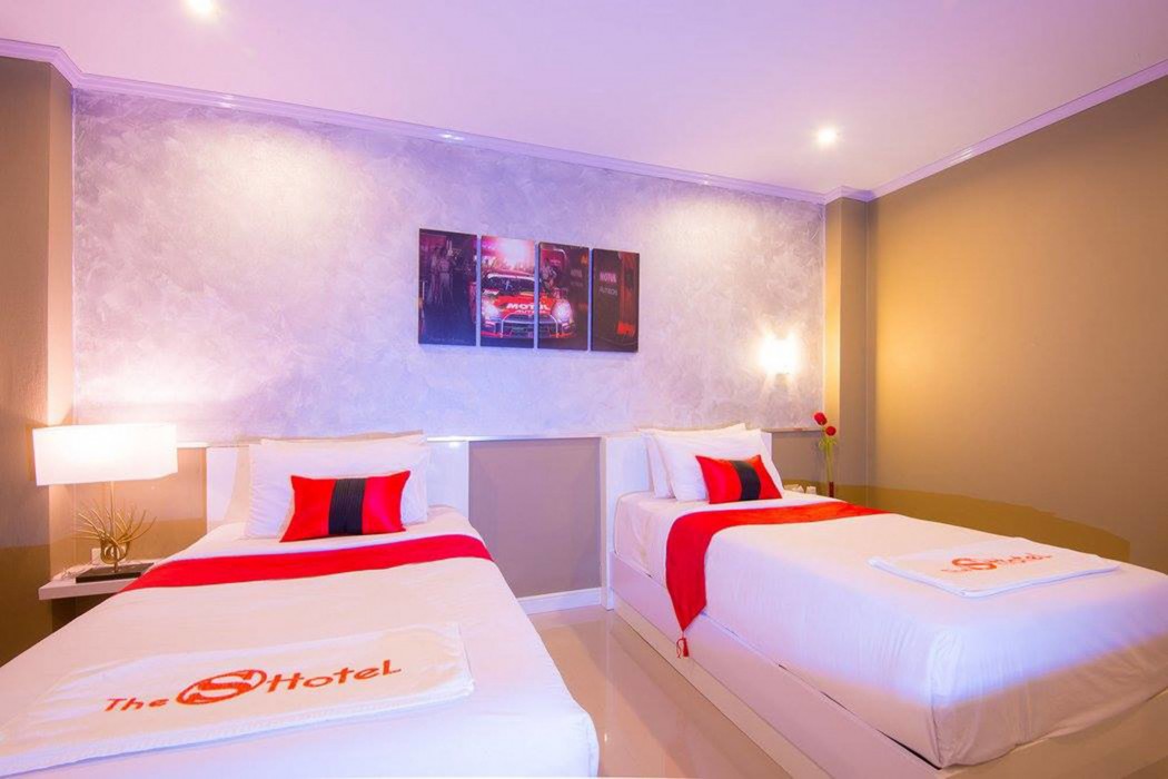the s hotel