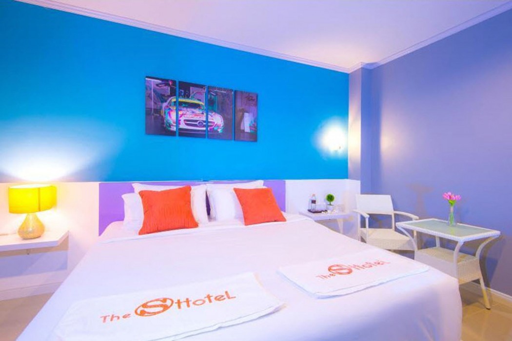 the s hotel