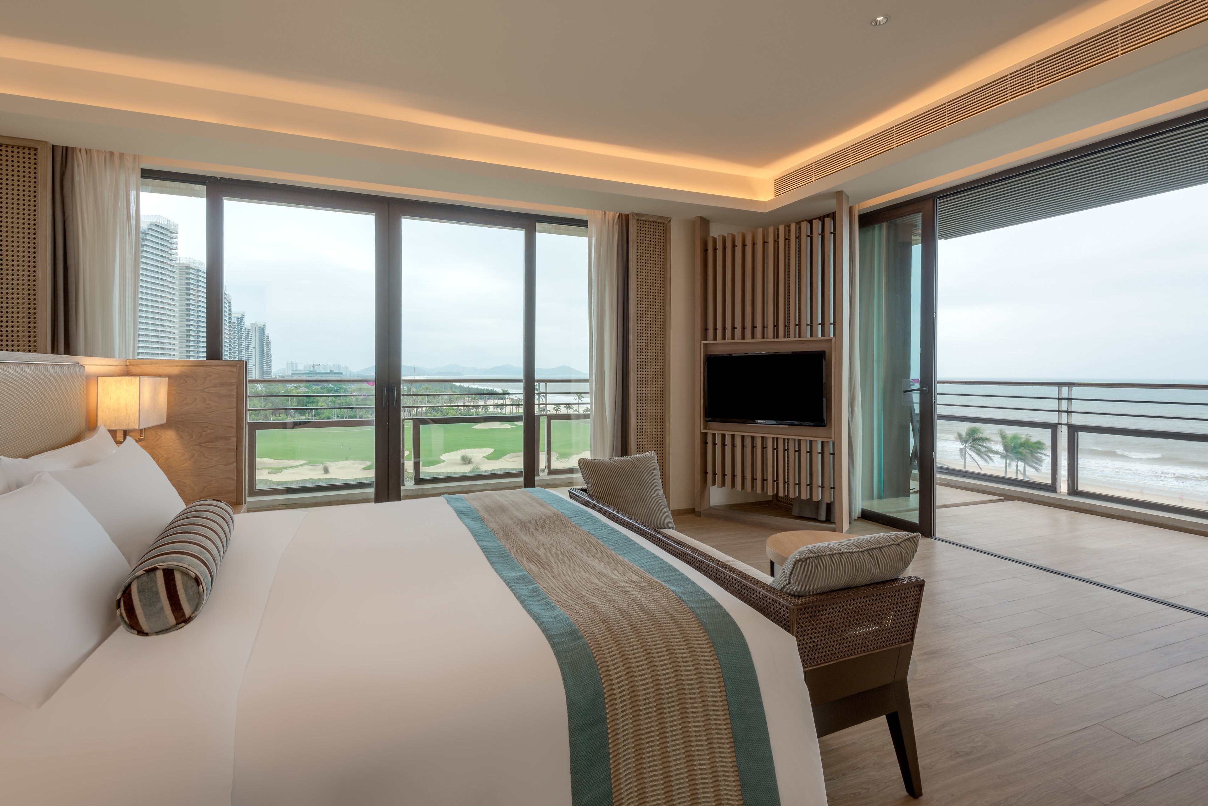 crowne plaza hailing island by ihg