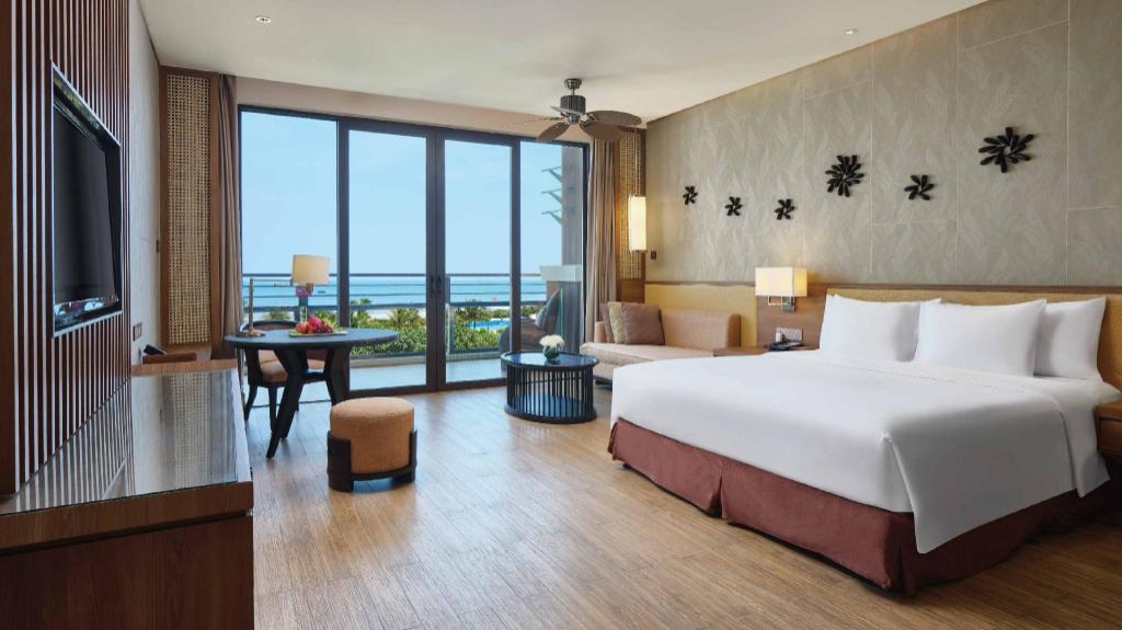 crowne plaza hailing island by ihg