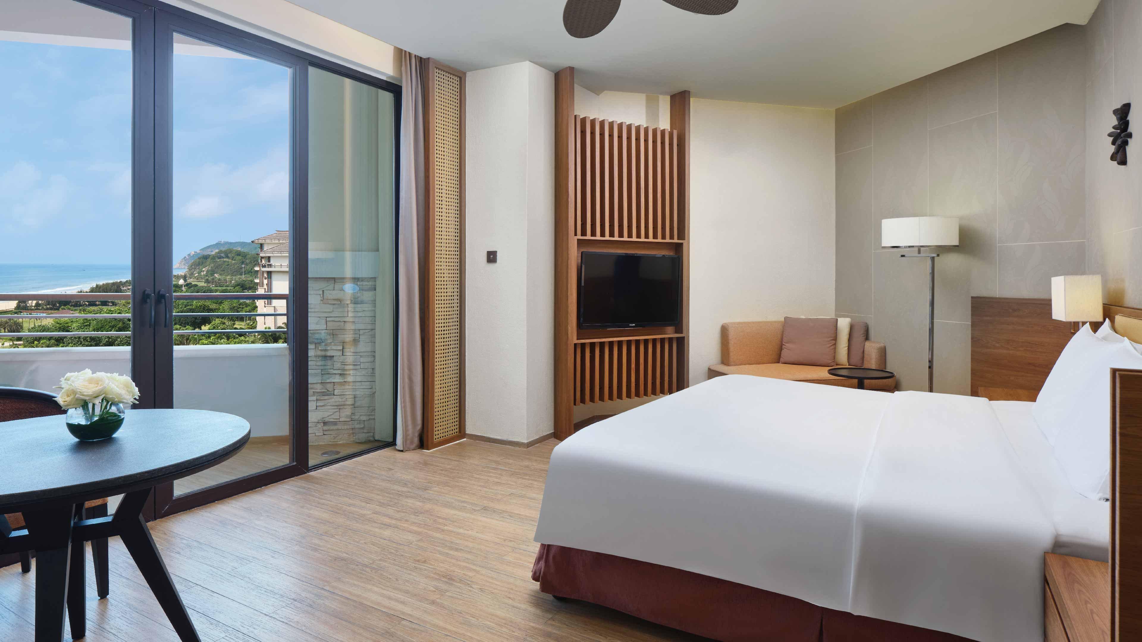 crowne plaza hailing island by ihg