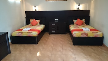 agus beach inn