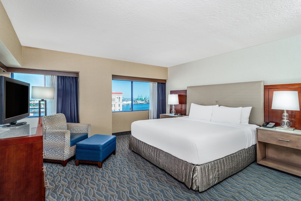 crowne plaza los angeles harbor hotel by ihg