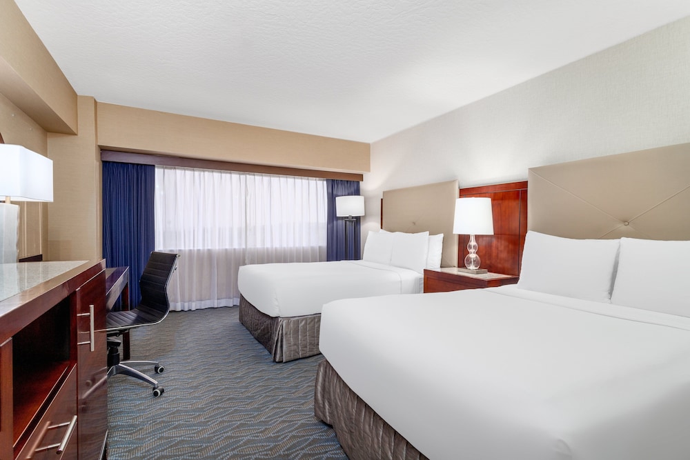 crowne plaza los angeles harbor hotel by ihg