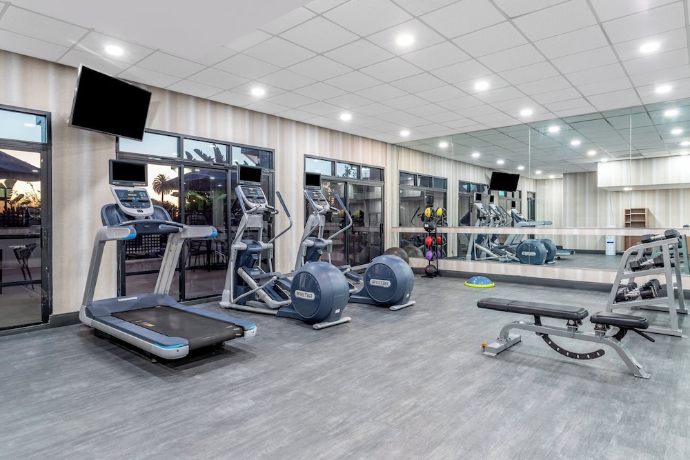 crowne plaza los angeles harbor hotel by ihg