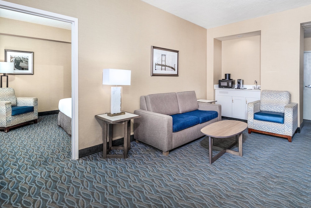 crowne plaza los angeles harbor hotel by ihg