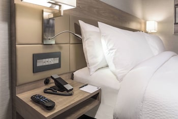 ac hotel by marriott boston north