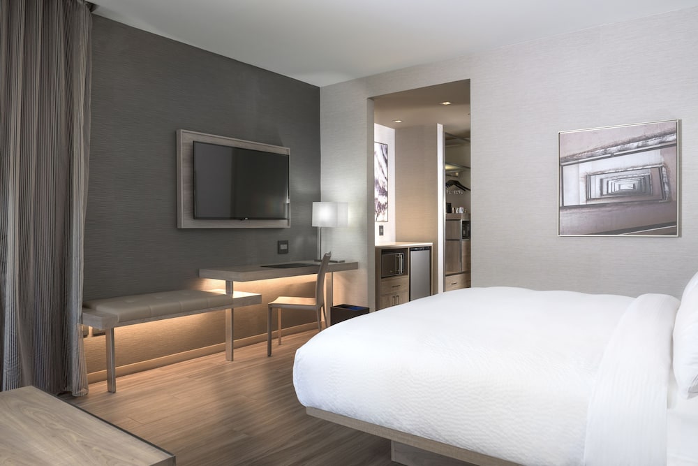 ac hotel by marriott boston north