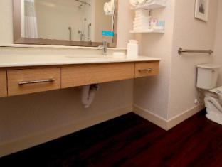 hampton inn suffolk