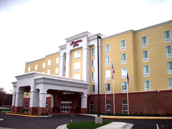 hampton inn suffolk