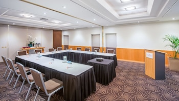 crowne plaza perth by ihg