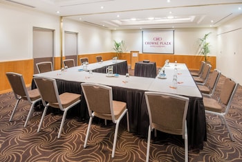 crowne plaza perth by ihg