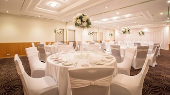 crowne plaza perth by ihg