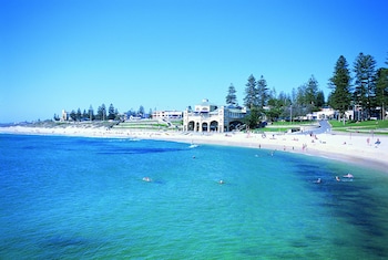 crowne plaza perth by ihg